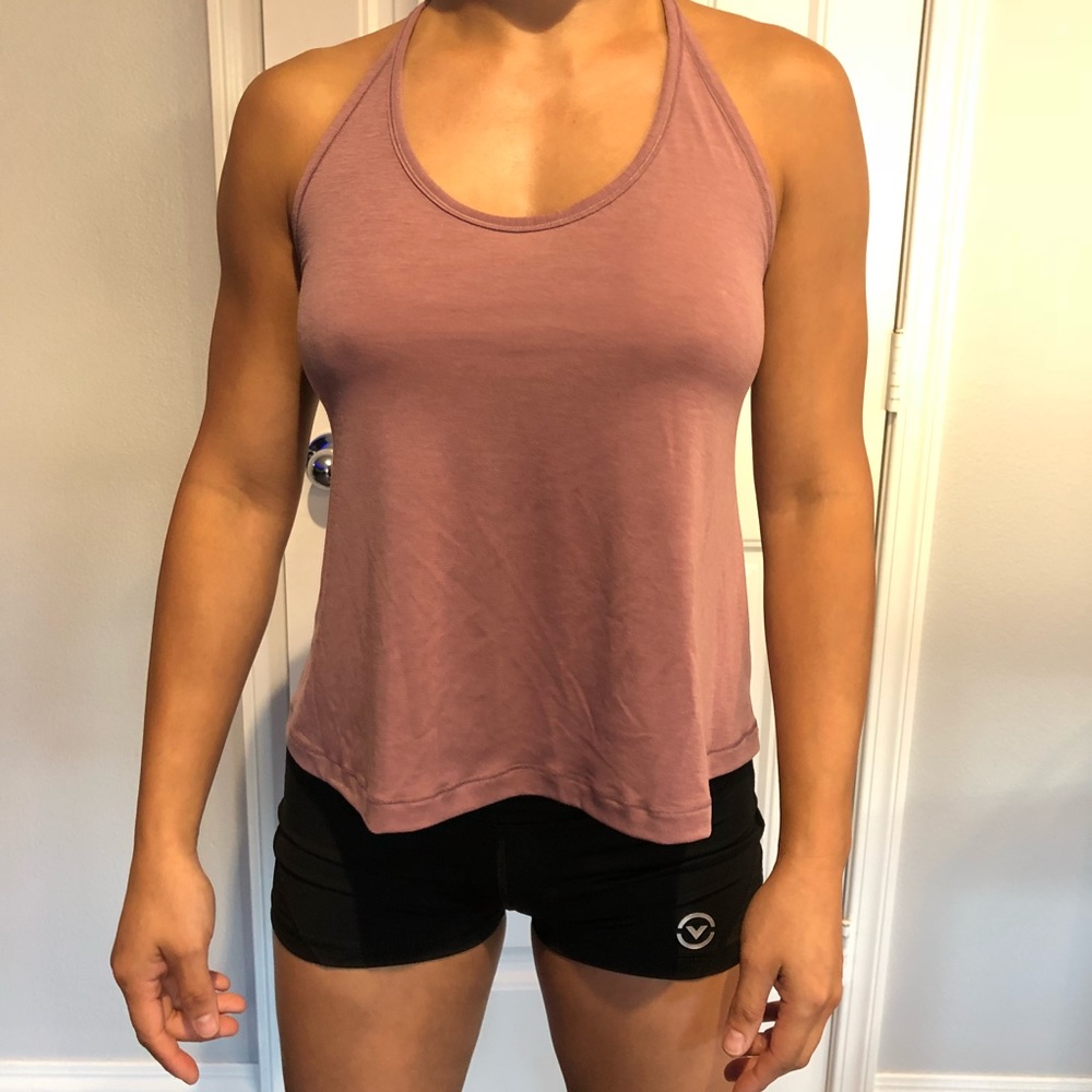 Lululemon’s Love Tank size 4